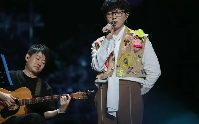 【4k立体声】毛不易《借》live第一排视角!