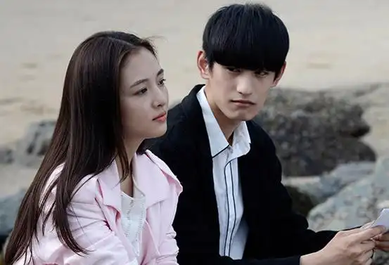 男友》是由华策影视出品的浪漫爱情喜剧,由吴倩,金泰焕,沈梦辰,李昕亮